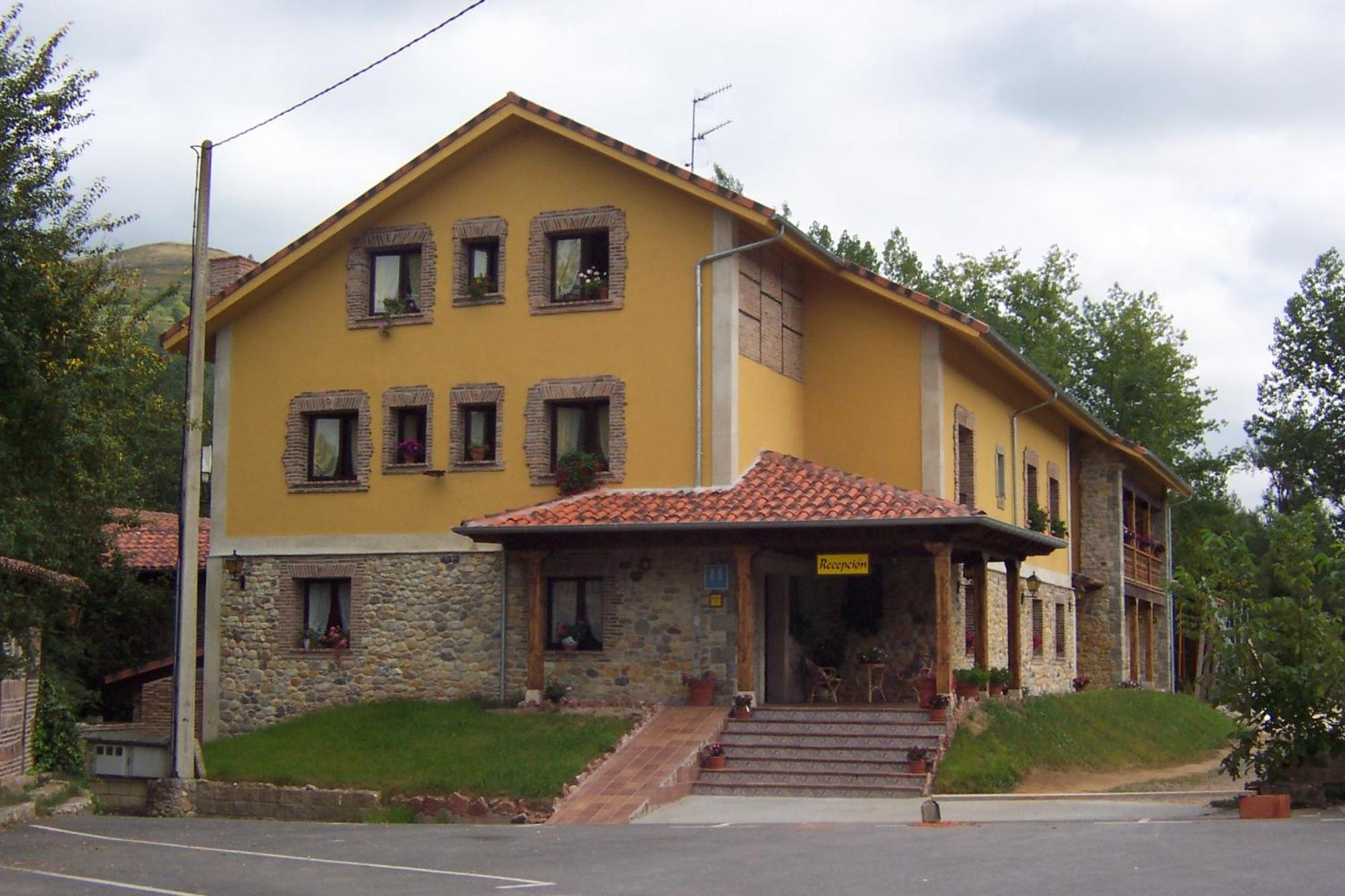 Conjunto Hotelero La Pasera Soto De Cangas Exterior foto
