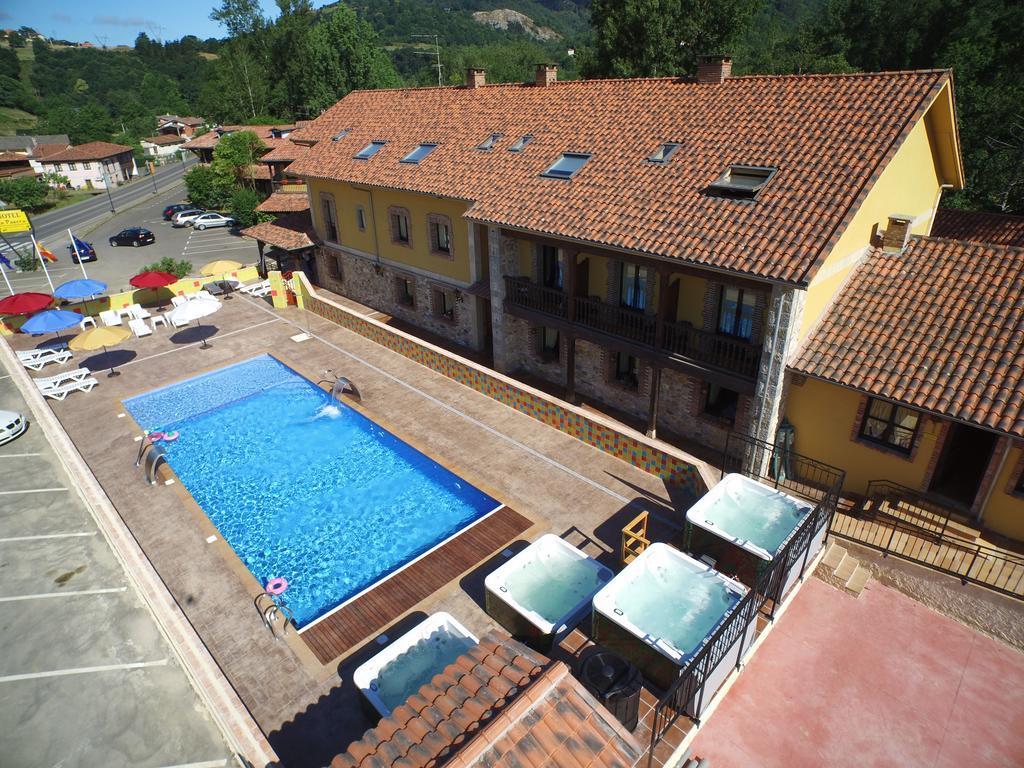Conjunto Hotelero La Pasera Soto De Cangas Exterior foto