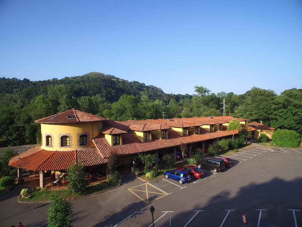 Conjunto Hotelero La Pasera Soto De Cangas Exterior foto