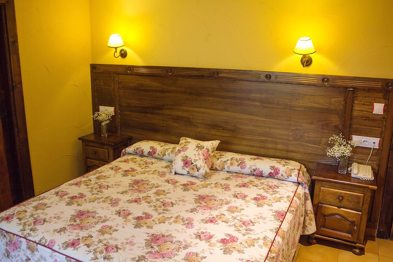 Conjunto Hotelero La Pasera Soto De Cangas Exterior foto